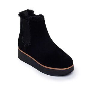 NEW BERNARDO Made In Brazil Suede Patterson Cozy Booties black for women…